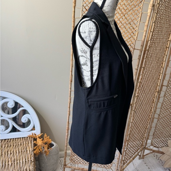 Material Girl Vest - Picture 9 of 11